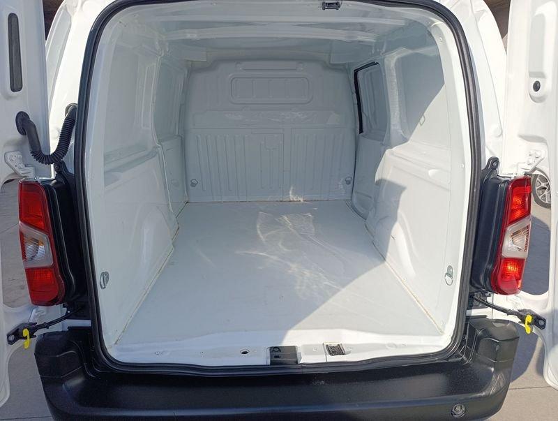 Citroën Berlingo Berlingo BlueHDi XL P LUNGO HACCP certificato ISO9001