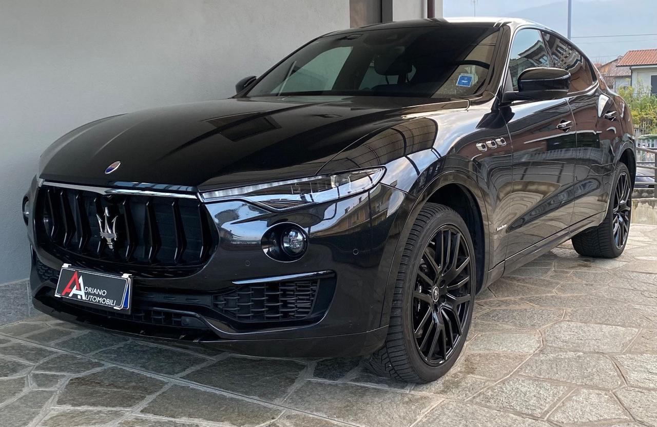 Maserati Levante 3.0 V6 Granlusso 275cv auto my20