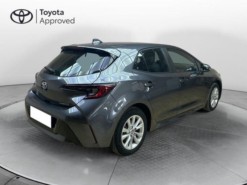 Toyota C-HR 1.8h Active E-CVT