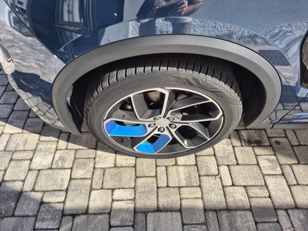 Lynk&co 01 PHEV 261CV
