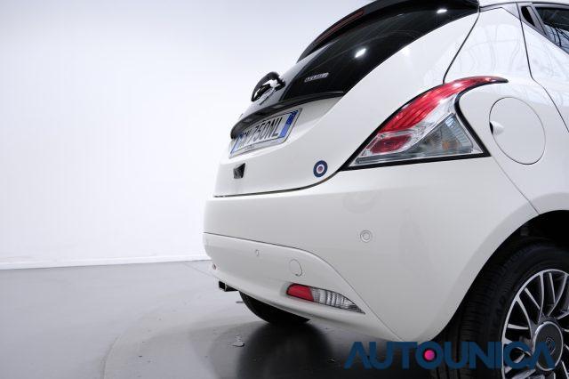 LANCIA Ypsilon 1.0 FIREFLY 5 PORTE S&S HYBRID GOLD PLUS