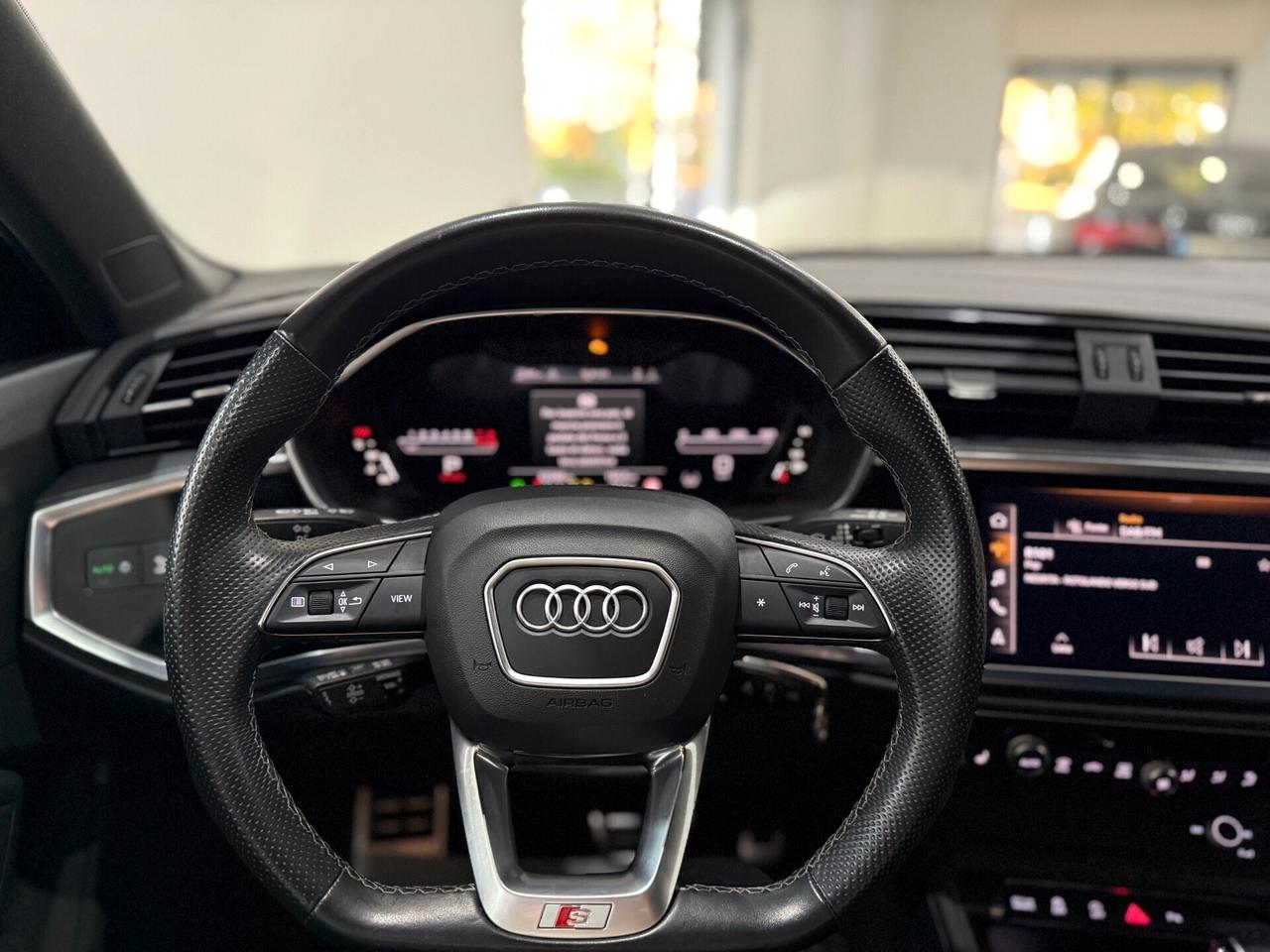 Audi Q3 35 TFSI S tronic line edition