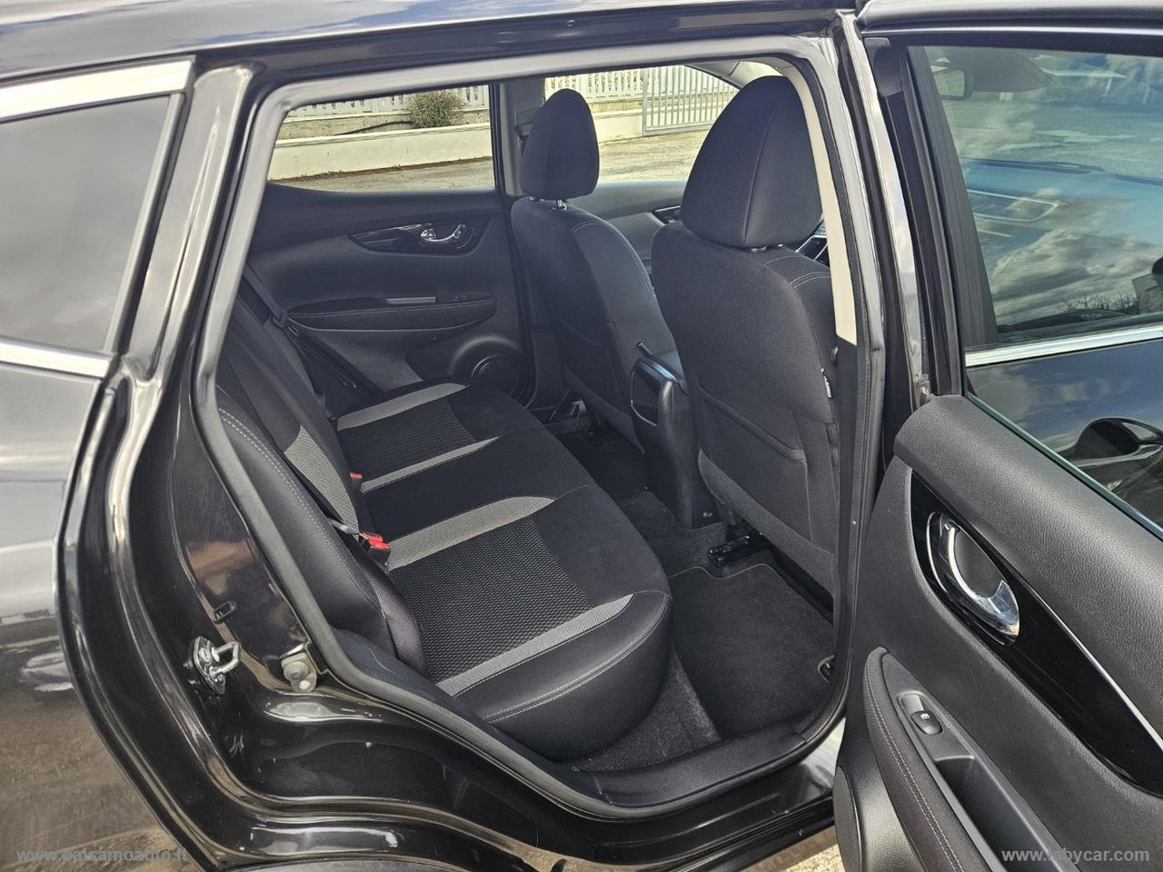 NISSAN Qashqai 1.5 dCi Acenta