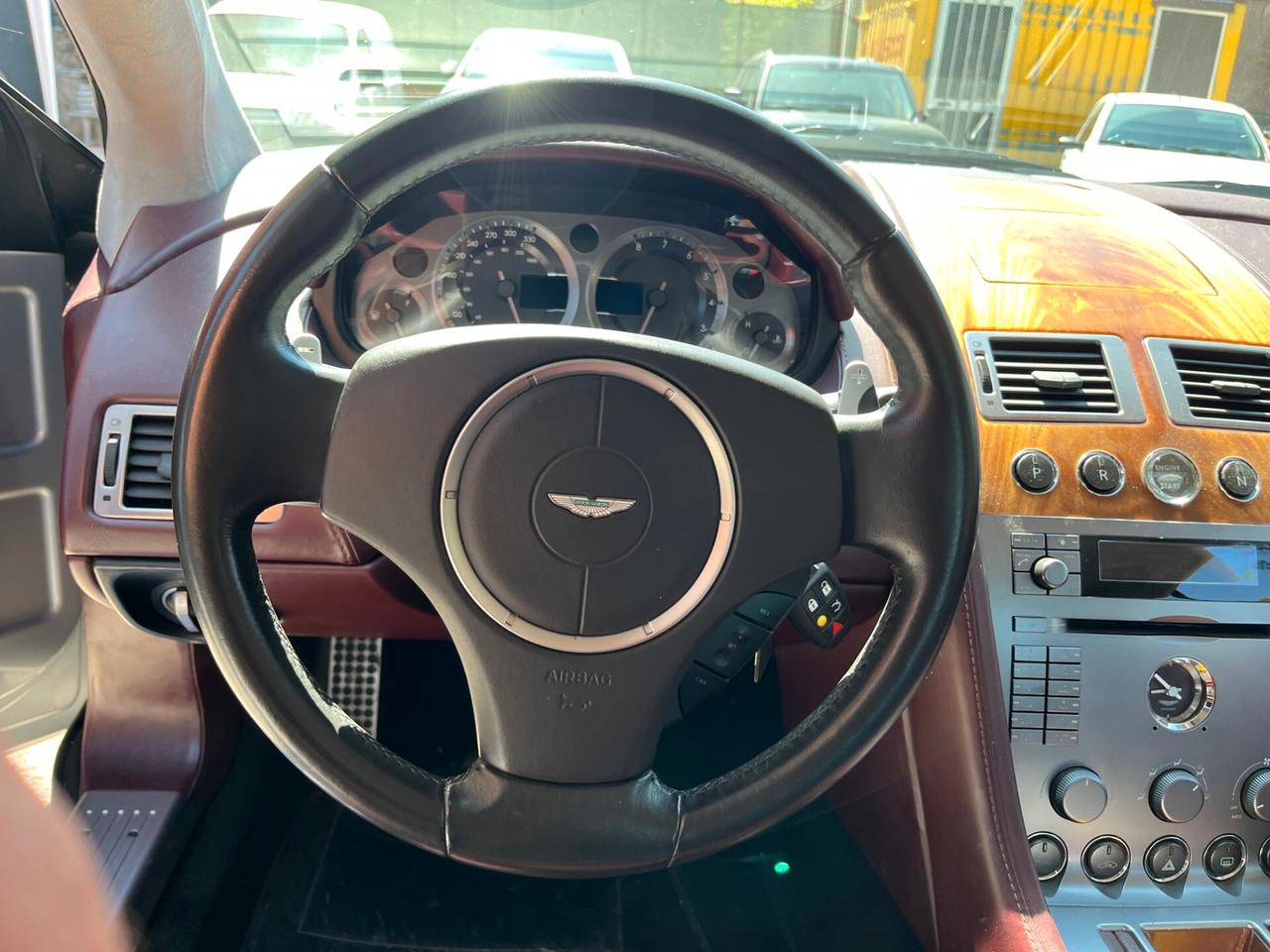 ASTON MARTIN DB9 Coupé Touchtronic