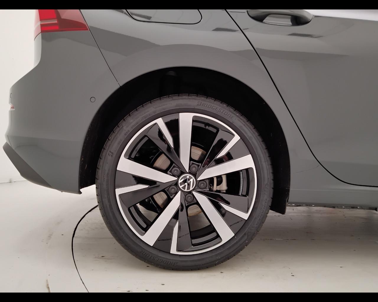 VOLKSWAGEN Golf VIII 2024 - Golf 1.5 tsi ehybrid Edition Plus 204cv dsg