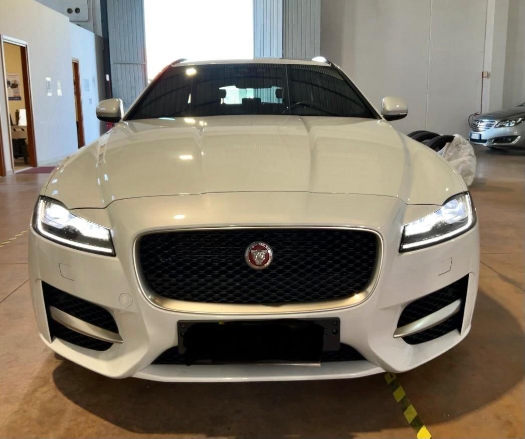 Jaguar XF Sportbrake 2.0 D 180 CV AWD aut. R-Sport-ENTRA