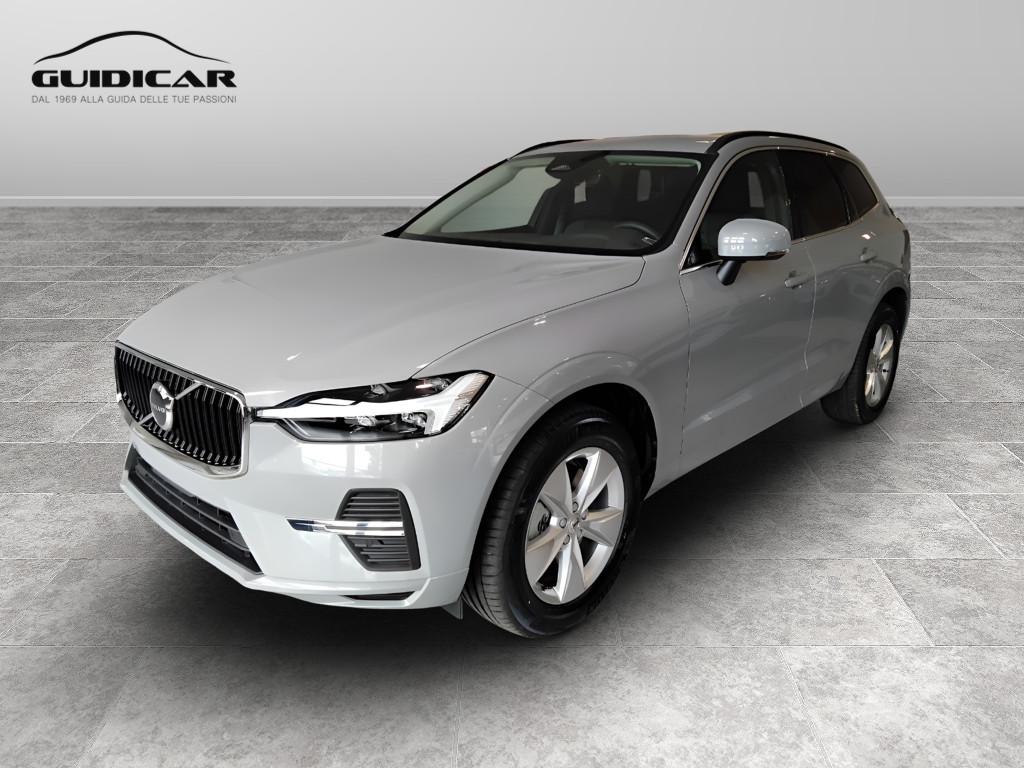 VOLVO XC60 CORE B4 AUT