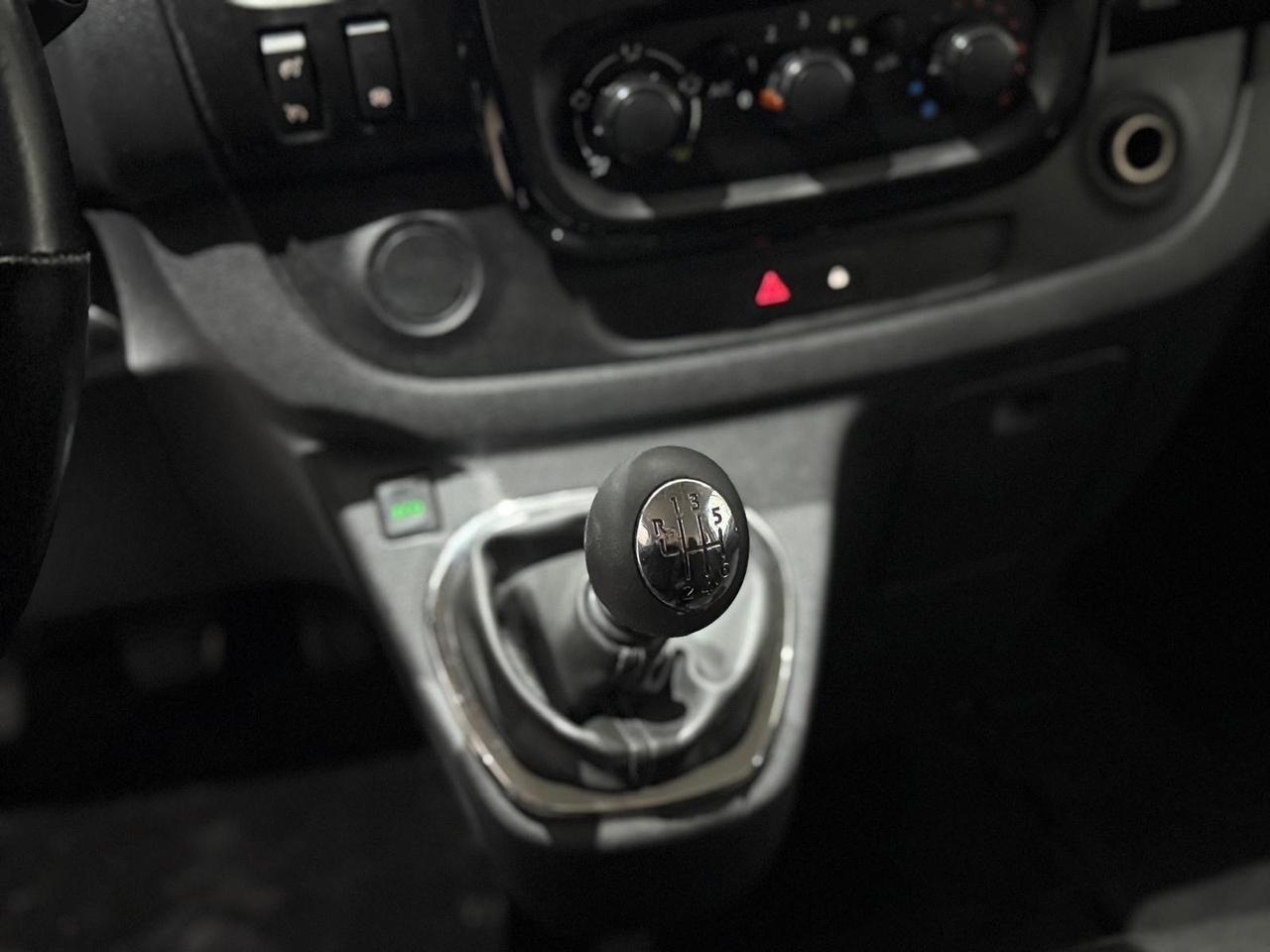 Opel Vivaro 1.6 Biturbo kw107/cv145 posti 8+1