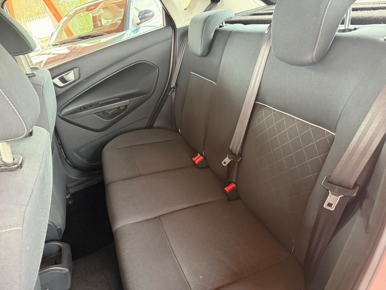 Ford Fiesta 1.4 Diesel - Neopatentati - Tagliandi certificati