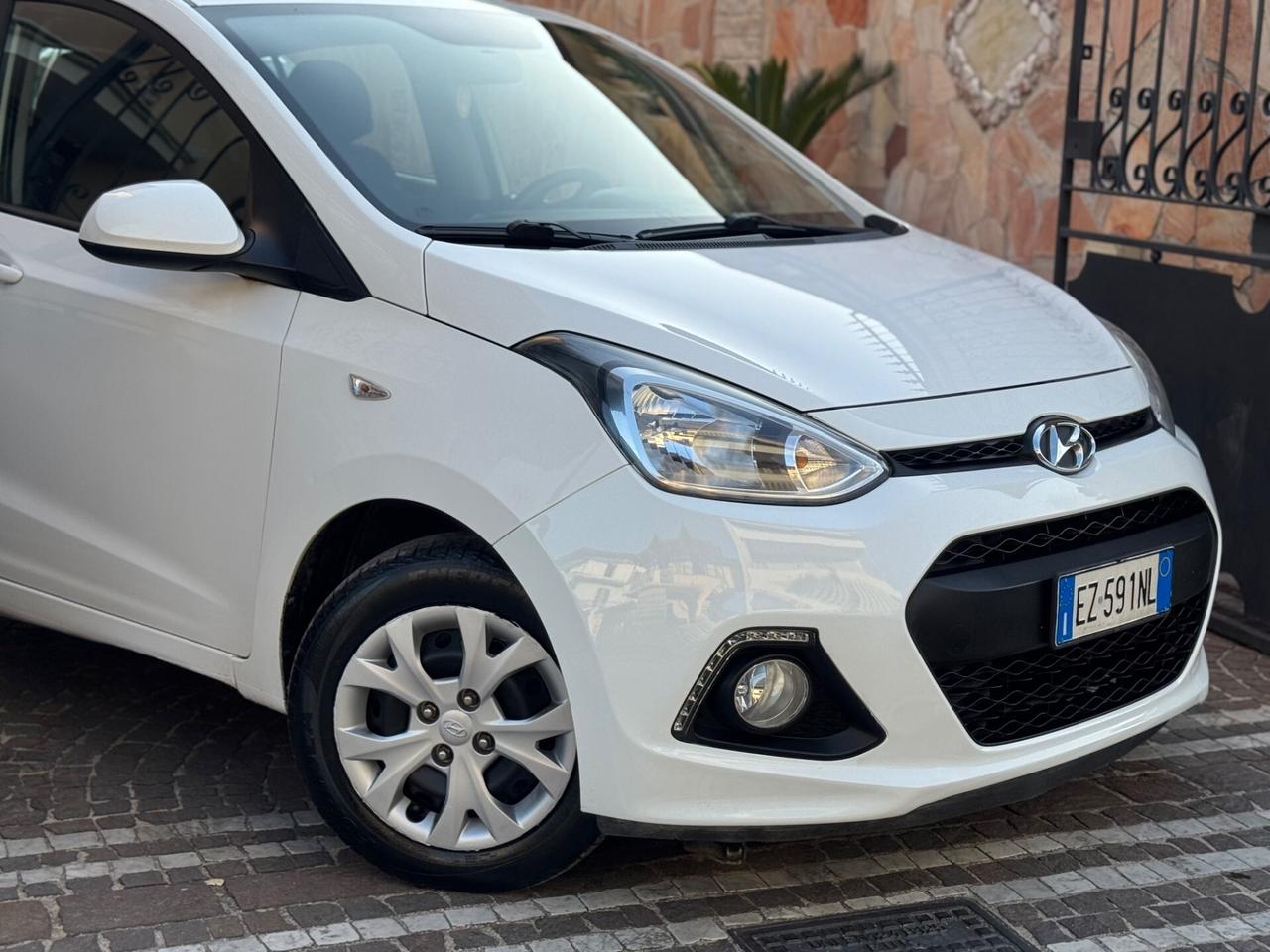 Hyundai i10 1.0 MPI Sound Edition
