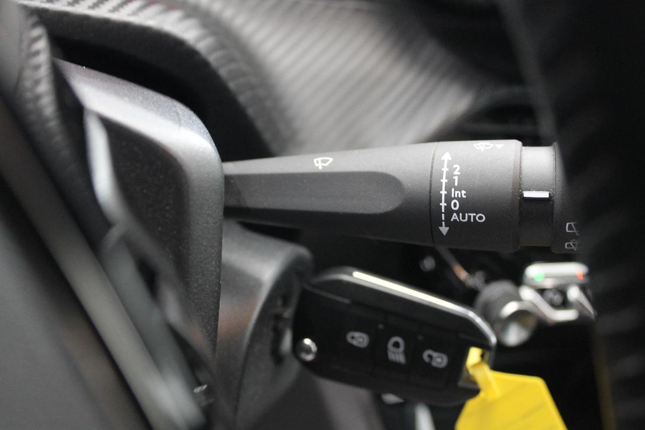 PEUGEOT 2008 BlueHDi 110 Cv. Active Pack