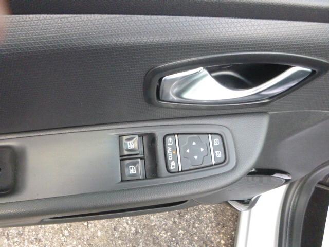 Renault Clio 1.2 75CV 5 porte Life NEOPATENTATI
