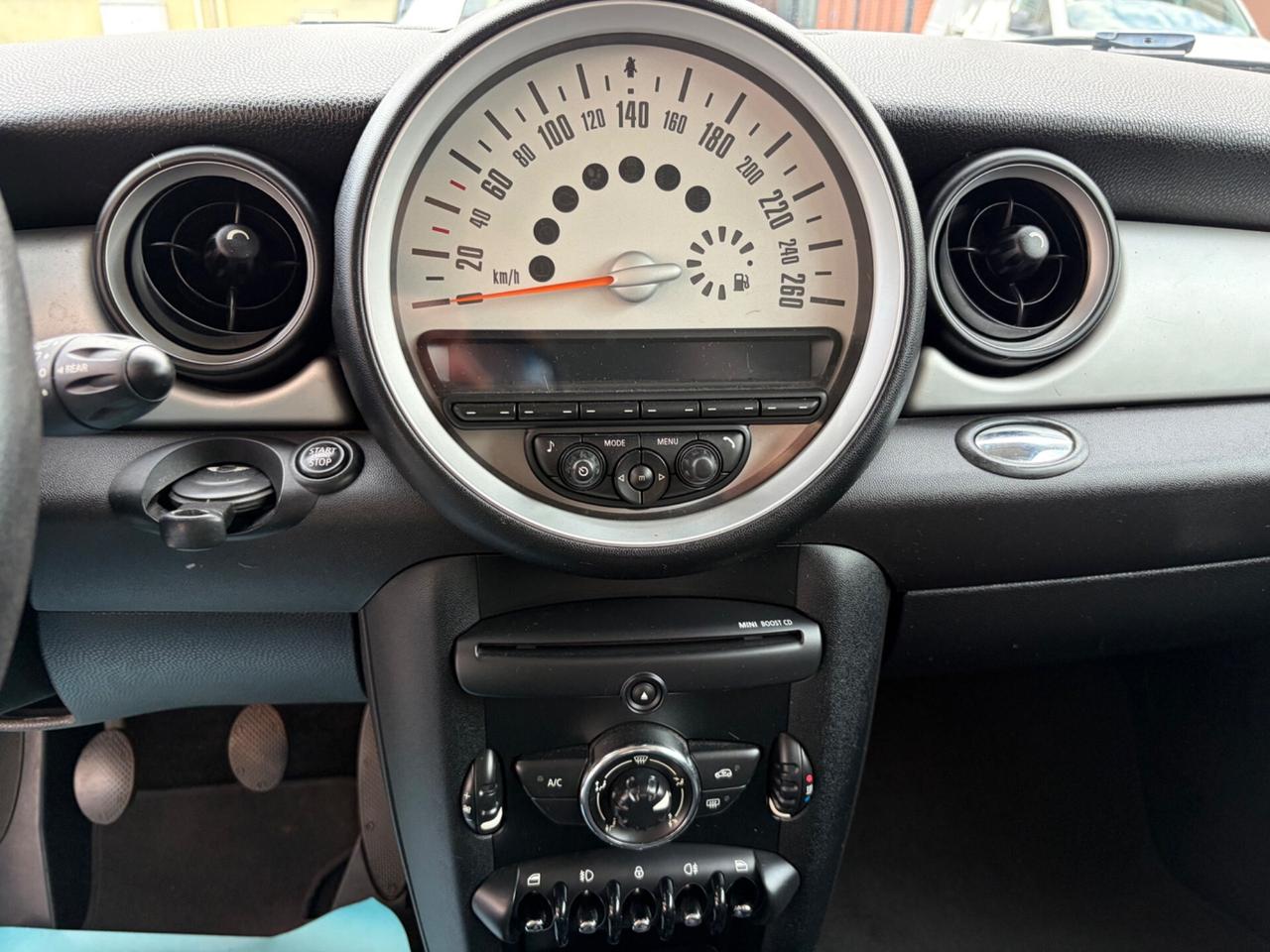 Mini 1.6 16V Cooper D KM 100000