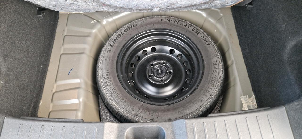 Nissan Juke 1.0 DIG-T 114cv DCT Tekna **Soli 59.000 Km**