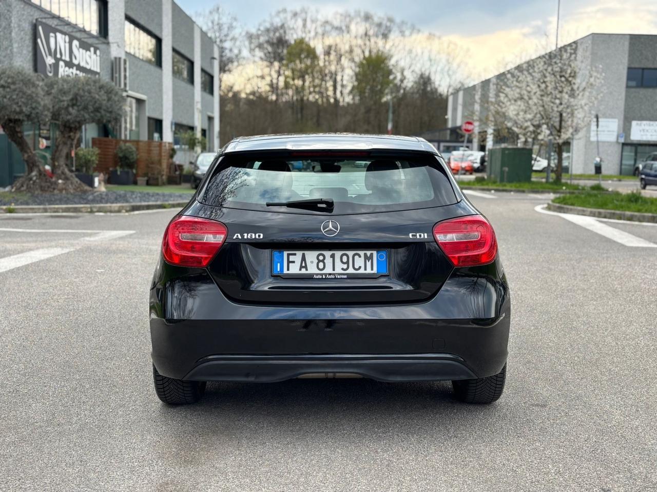 Mercedes-benz A 180 d Automatic Advanced