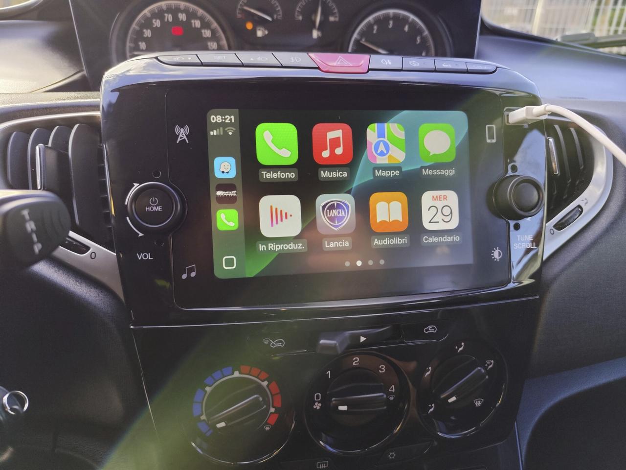 Lancia Ypsilon 1.0 FireFly 5 porte S&S Hybrid Gold