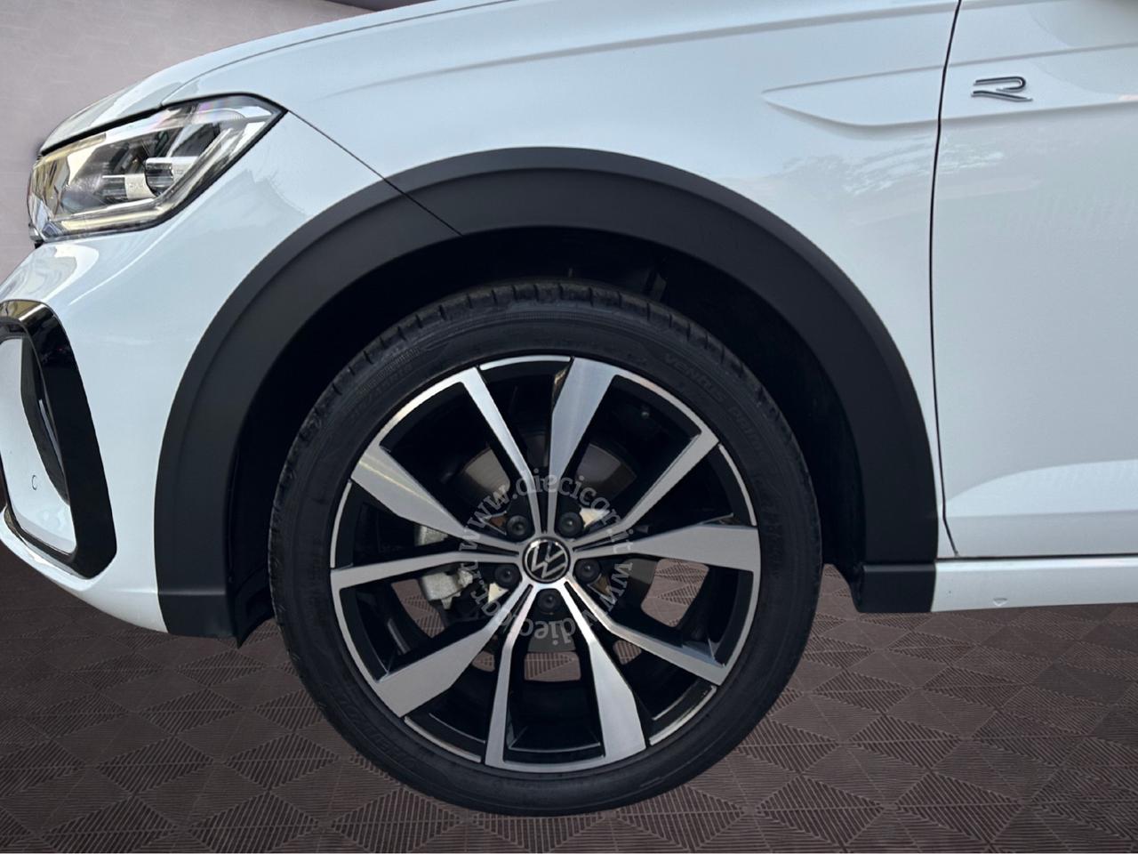 Volkswagen Taigo 1.0 tsi R-Line 115cv dsg MATRIX CAMERA TETTO