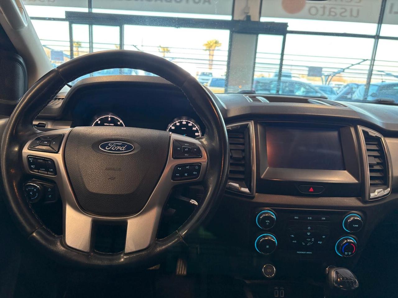 Ford Ranger XLT 2.0 ECOBLUE DC 5 posti UNICO PR. GANCIO