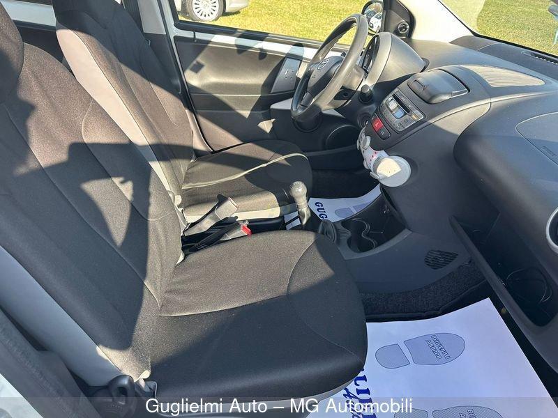 Toyota Aygo Aygo 1.0 12V VVT-i 5 porte Lounge Connect
