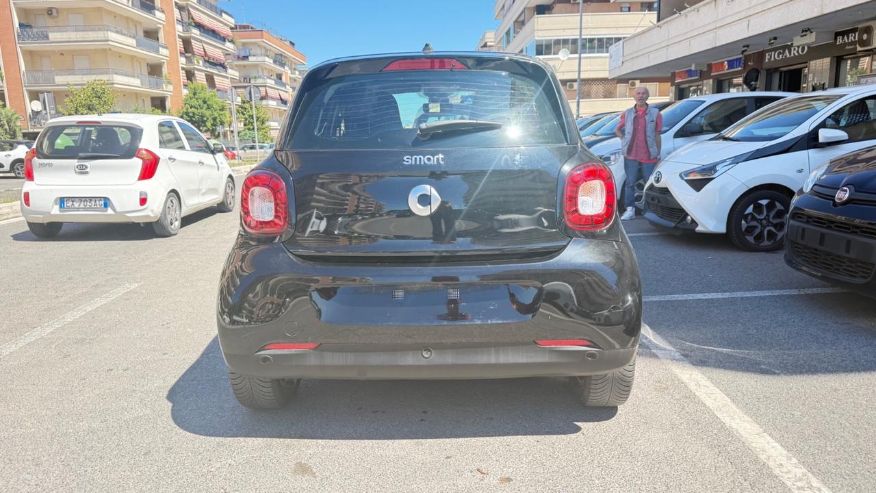 Smart ForFour 90 0.9 Turbo Passion LED NAVI PDC CERCHI 15 BLUETOOTH