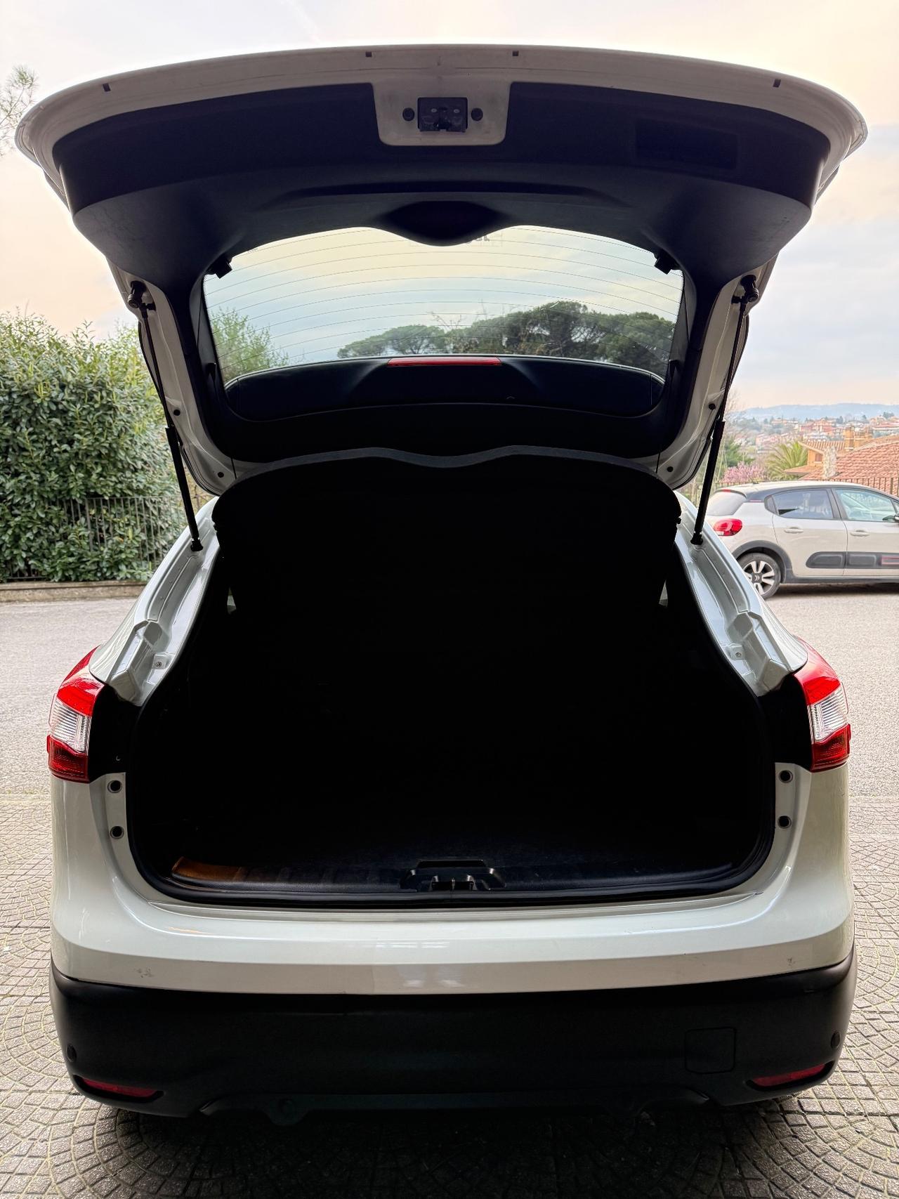 Nissan Qashqai 1.6 dCi 2WD Tekna