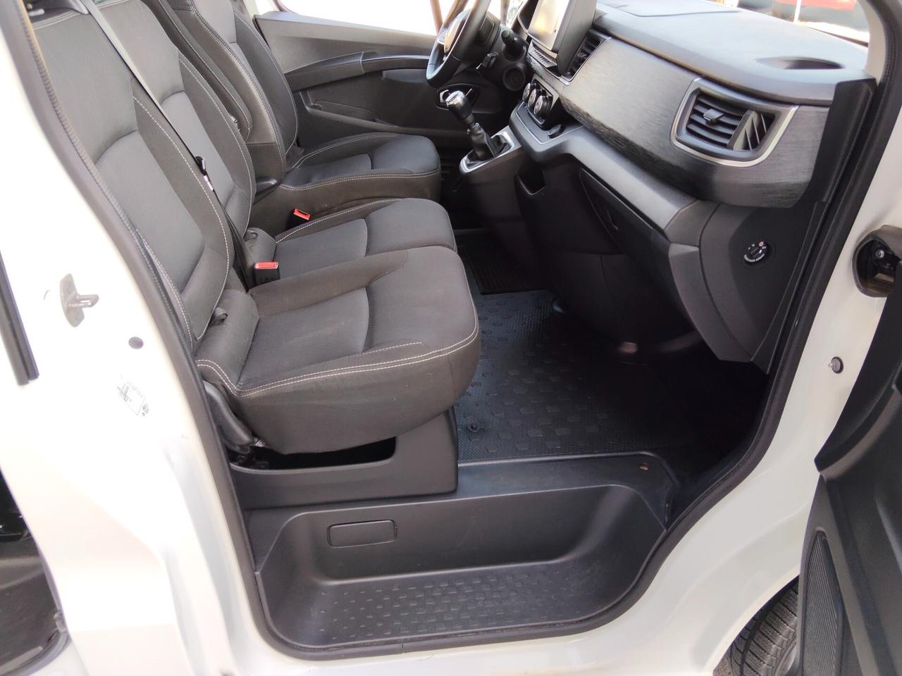 Renault Trafic 2.0dci 140cv 9 posti 2023 PASSO LUNGO