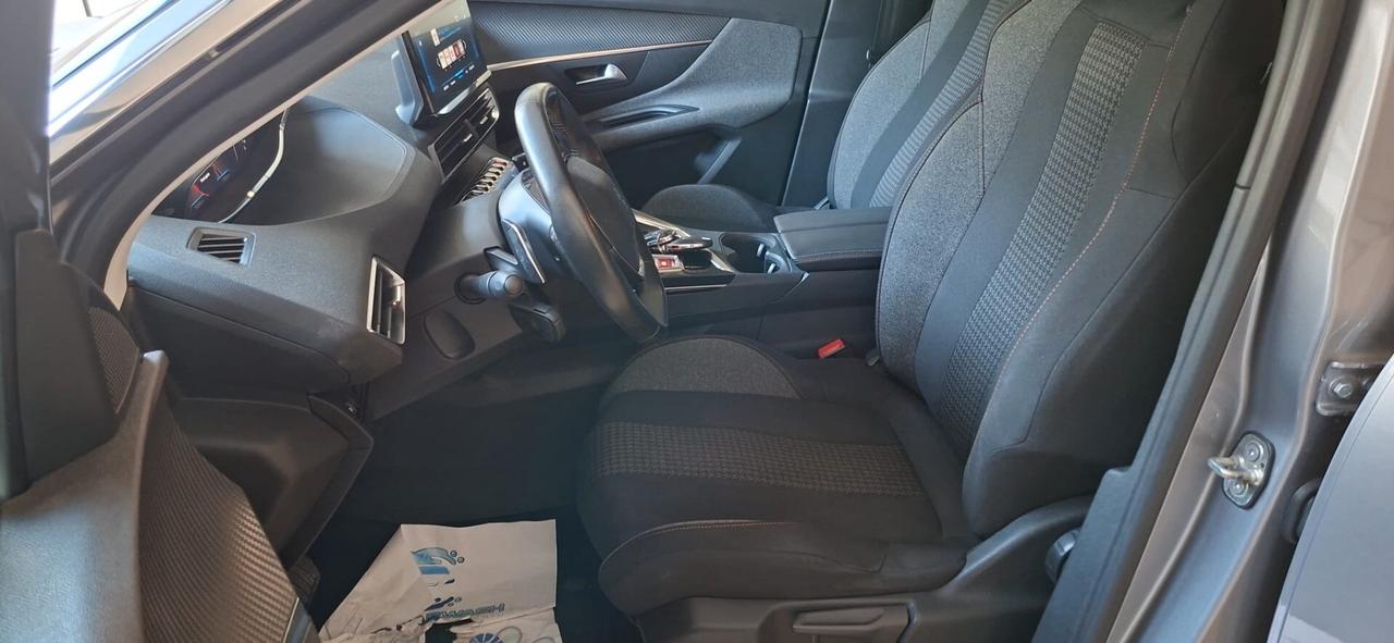 Peugeot 3008 BlueHDi 130 S&S Active Business