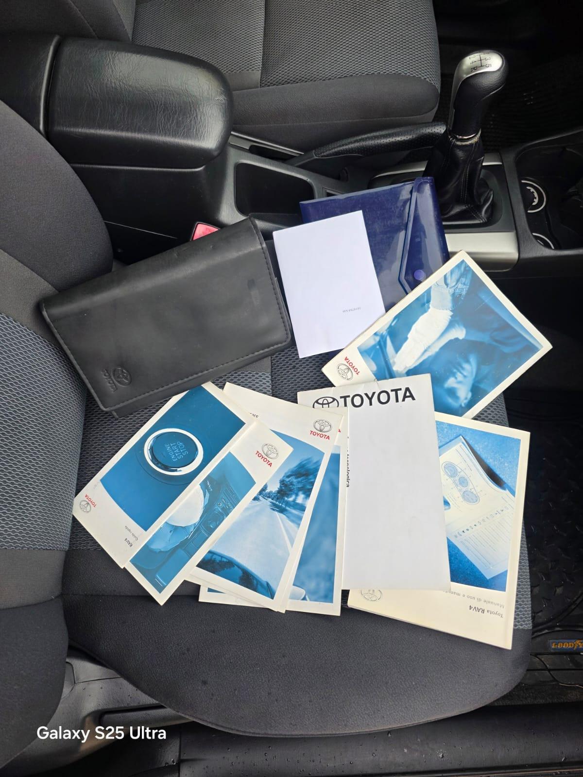 Toyota RAV4.com 2.0 Tdi D-4D cat 5 porte Sol PERFETTA