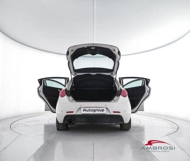 ALFA ROMEO Giulietta 1,6 JTDm Distinctive E5+ - PER OPERATORI DEL SETTO