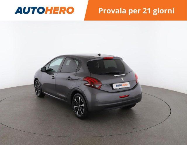 PEUGEOT 208 1° serie PureTech 82 Stop&Start 5 porte Signature
