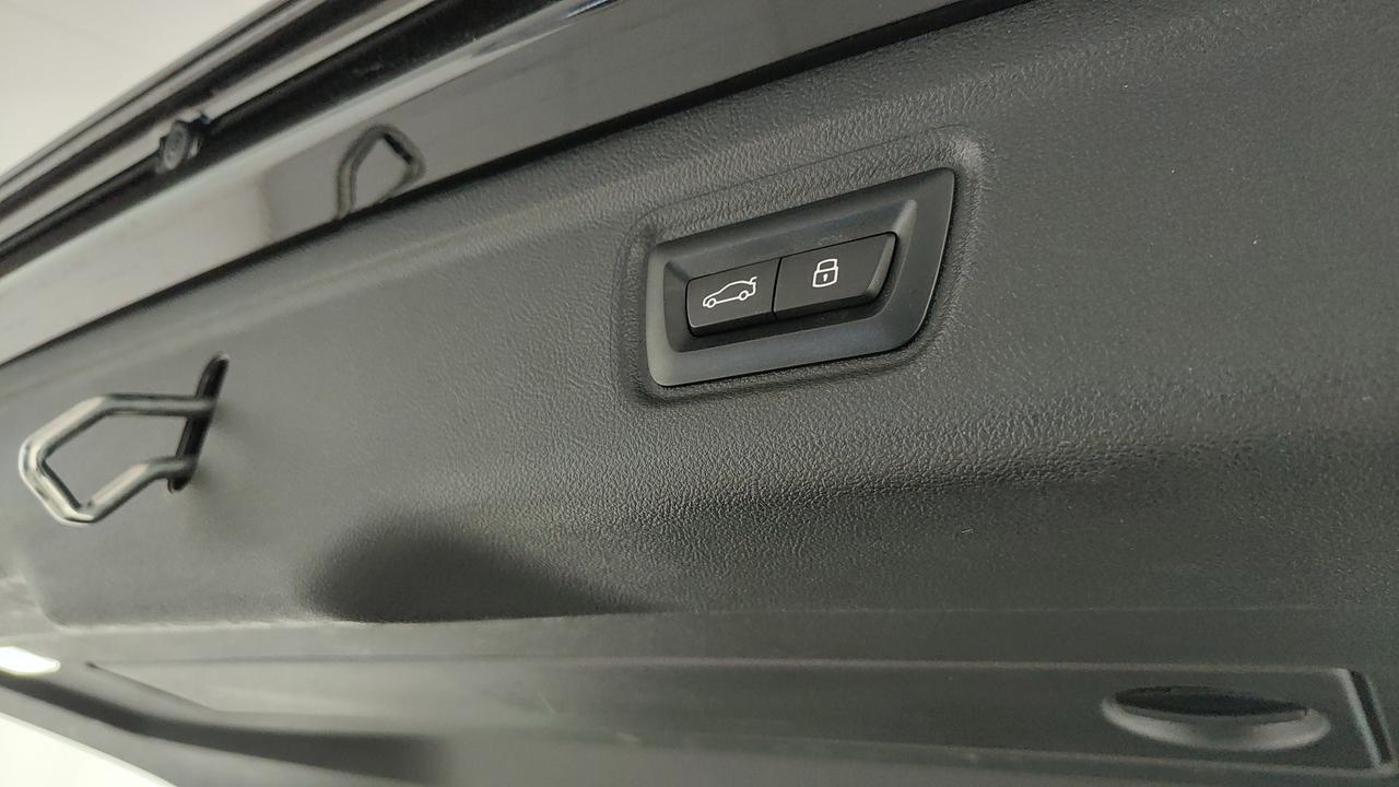 BMW Serie 3 G21 2022 Touring - 320d Touring mhev 48V xdrive MSport auto