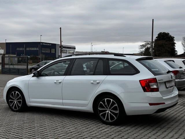 Skoda Octavia 1.6 TDI CR 110 CV Wagon Executive Plus