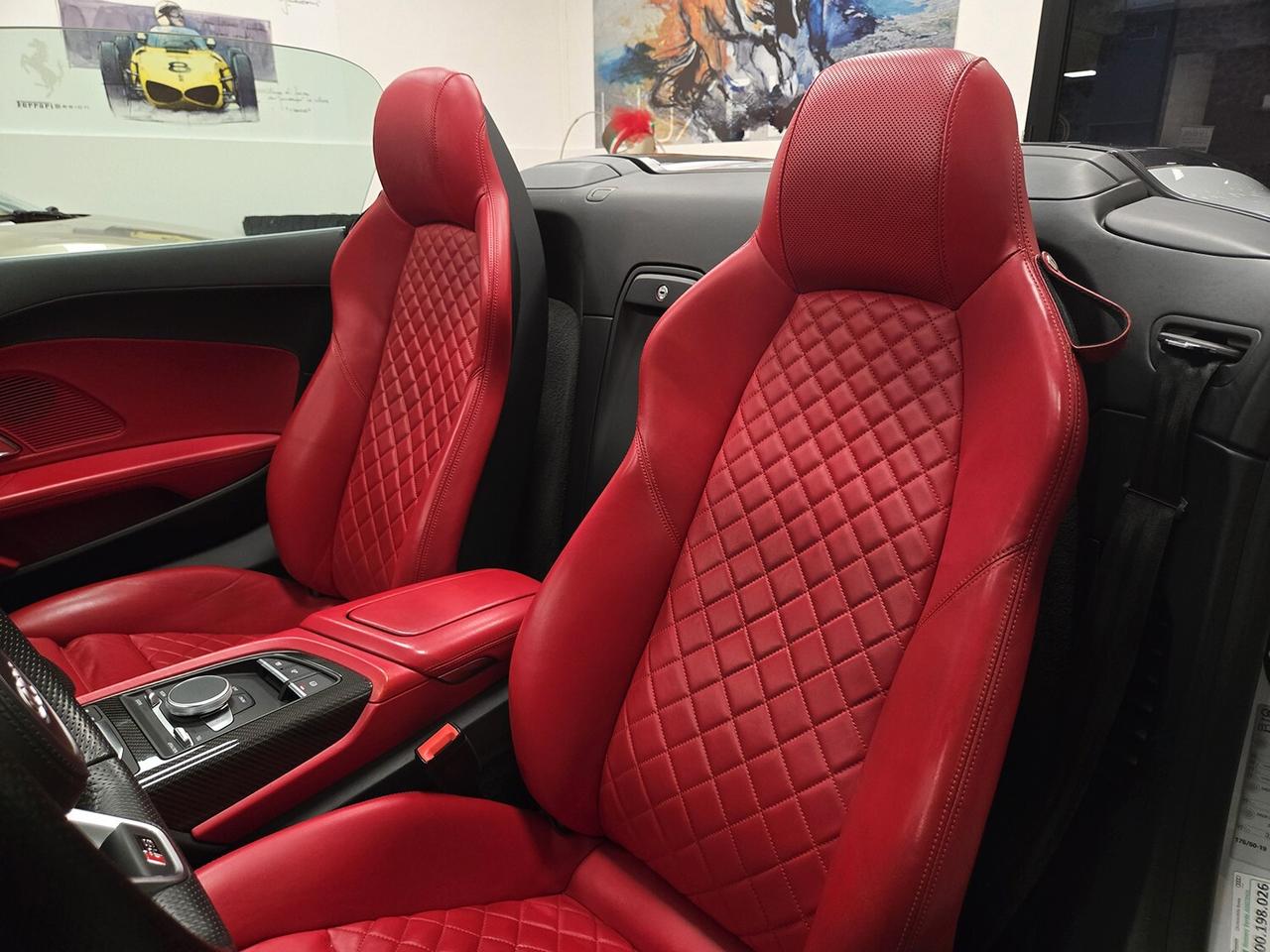 Audi R8 Spyder-FULL SERVICE UNICA 610CV BOLLO RIDOTTO!