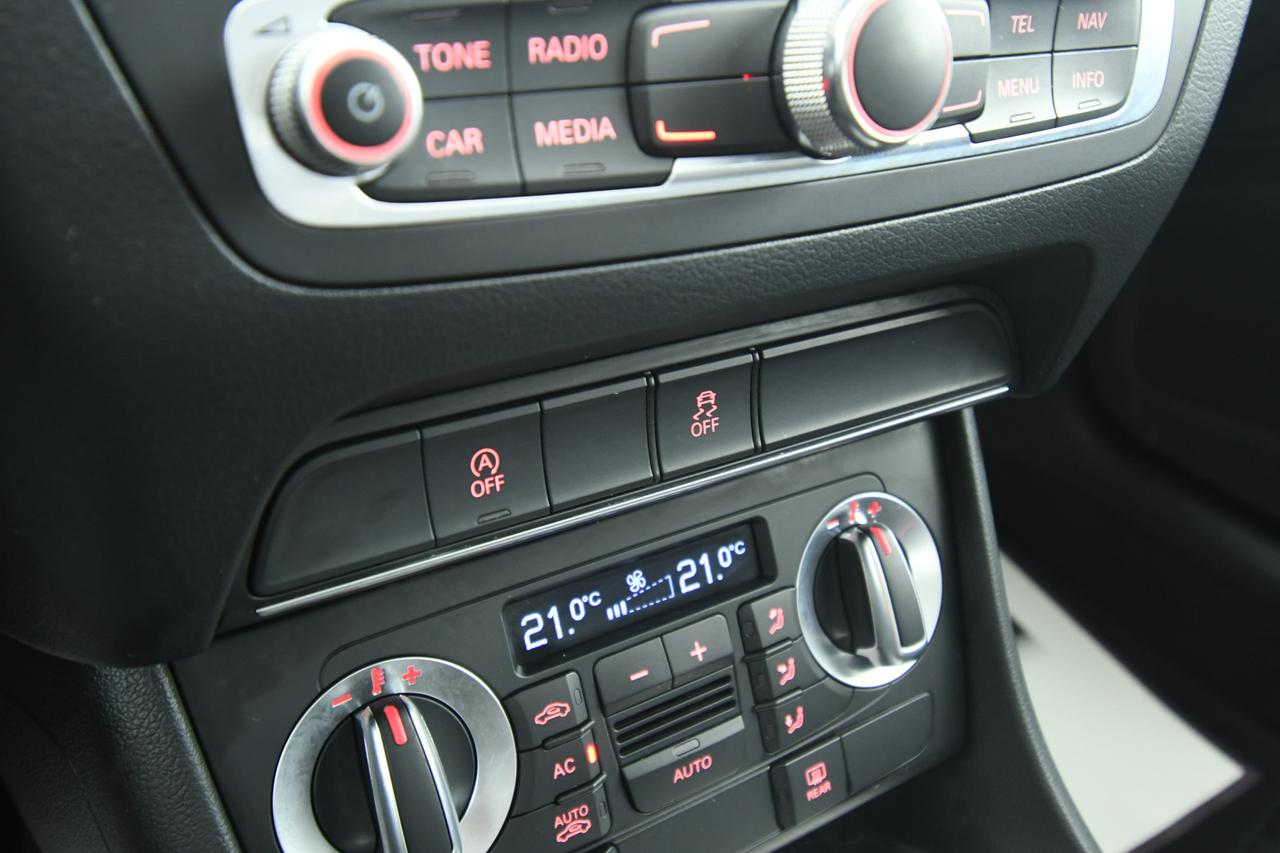 AUDI Q3 2.0 tdi Business Plus quattro 140cv PER COMMERCIANTI BLUETOOTH+PELLE