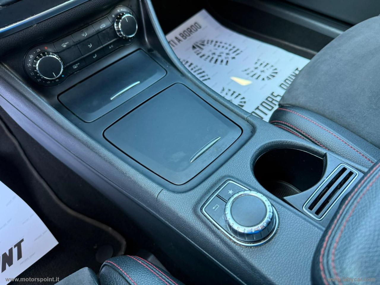 MERCEDES-BENZ CLA 200 d Automatic Premium Dark Night PER OPERATORI DEL SETTORE