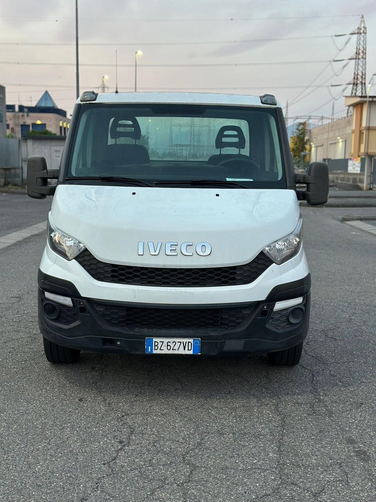 Iveco a telaio motore da rivedere