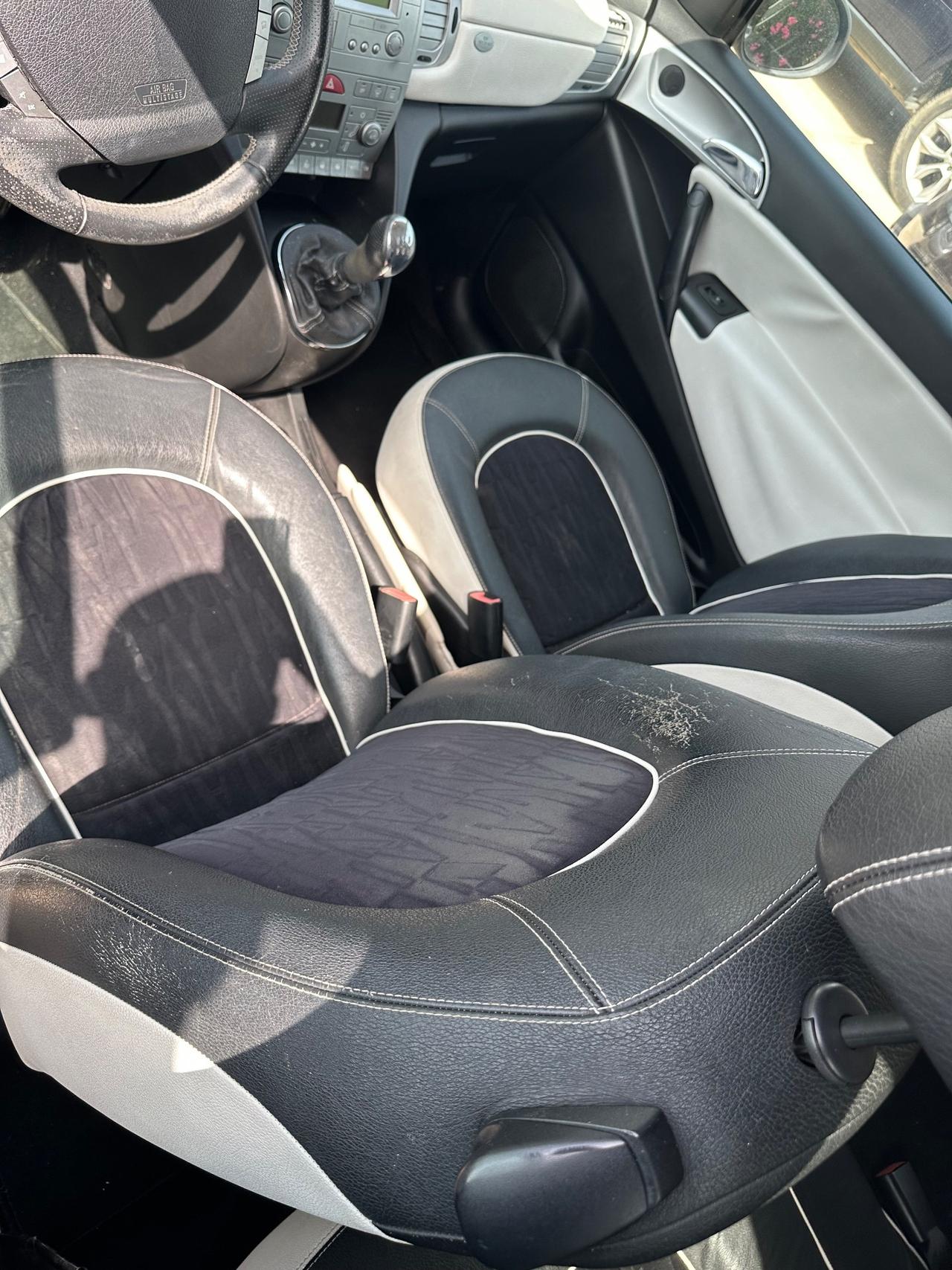 Lancia Ypsilon 1.3 MJT 75 CV Diva NEOPATENTATI PRONTA CONSEGNA
