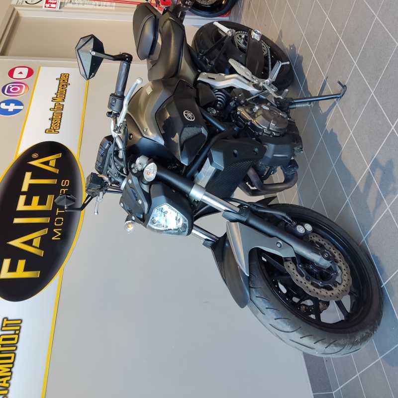 Yamaha MT-07 - 2016