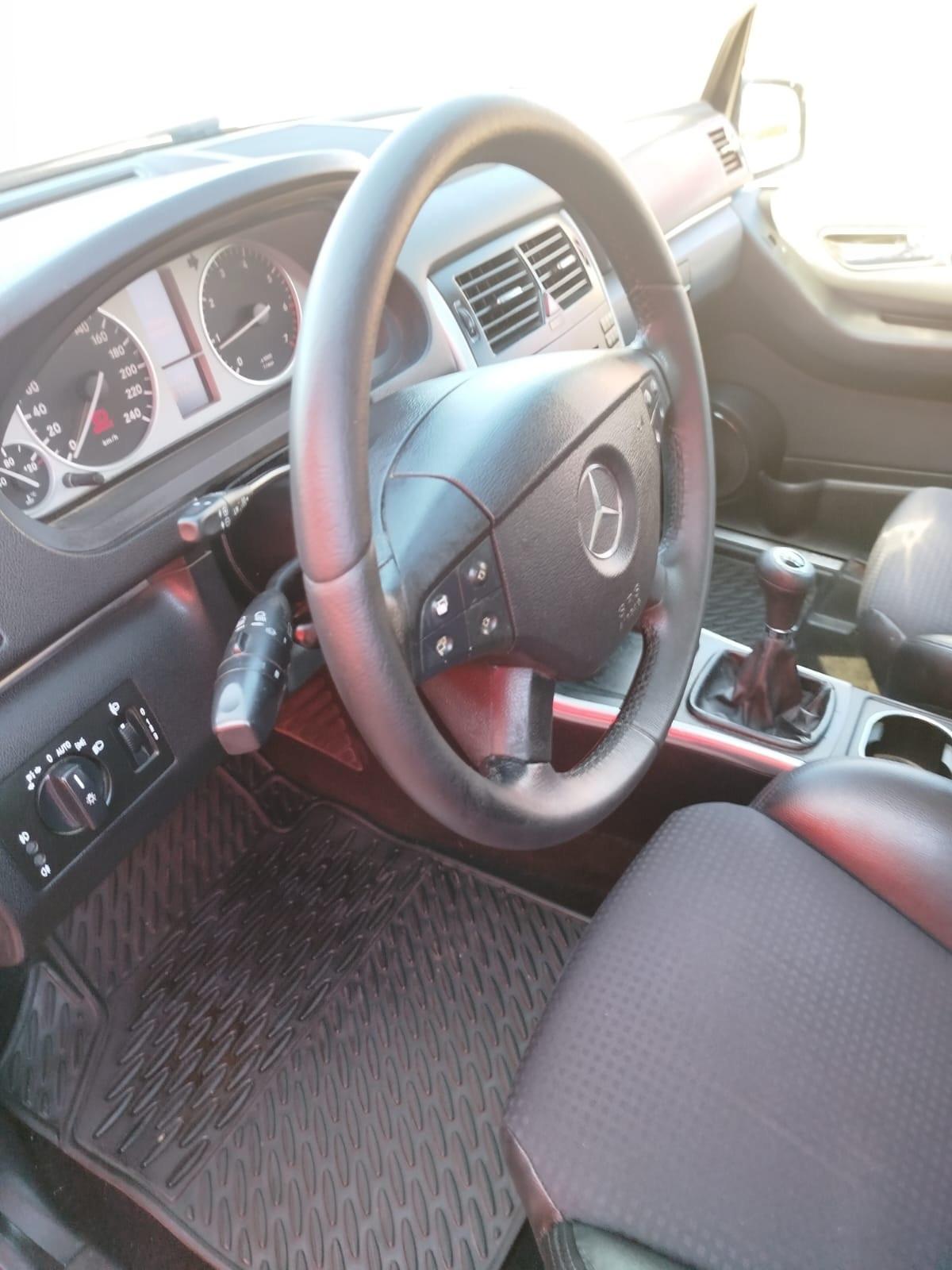 Mercedes-benz B 180 NGT BlueEFFICIENCY Executive