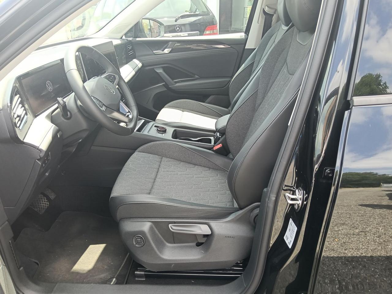 Volkswagen Tiguan 1.5 ehybrid PHEV Editio #11206