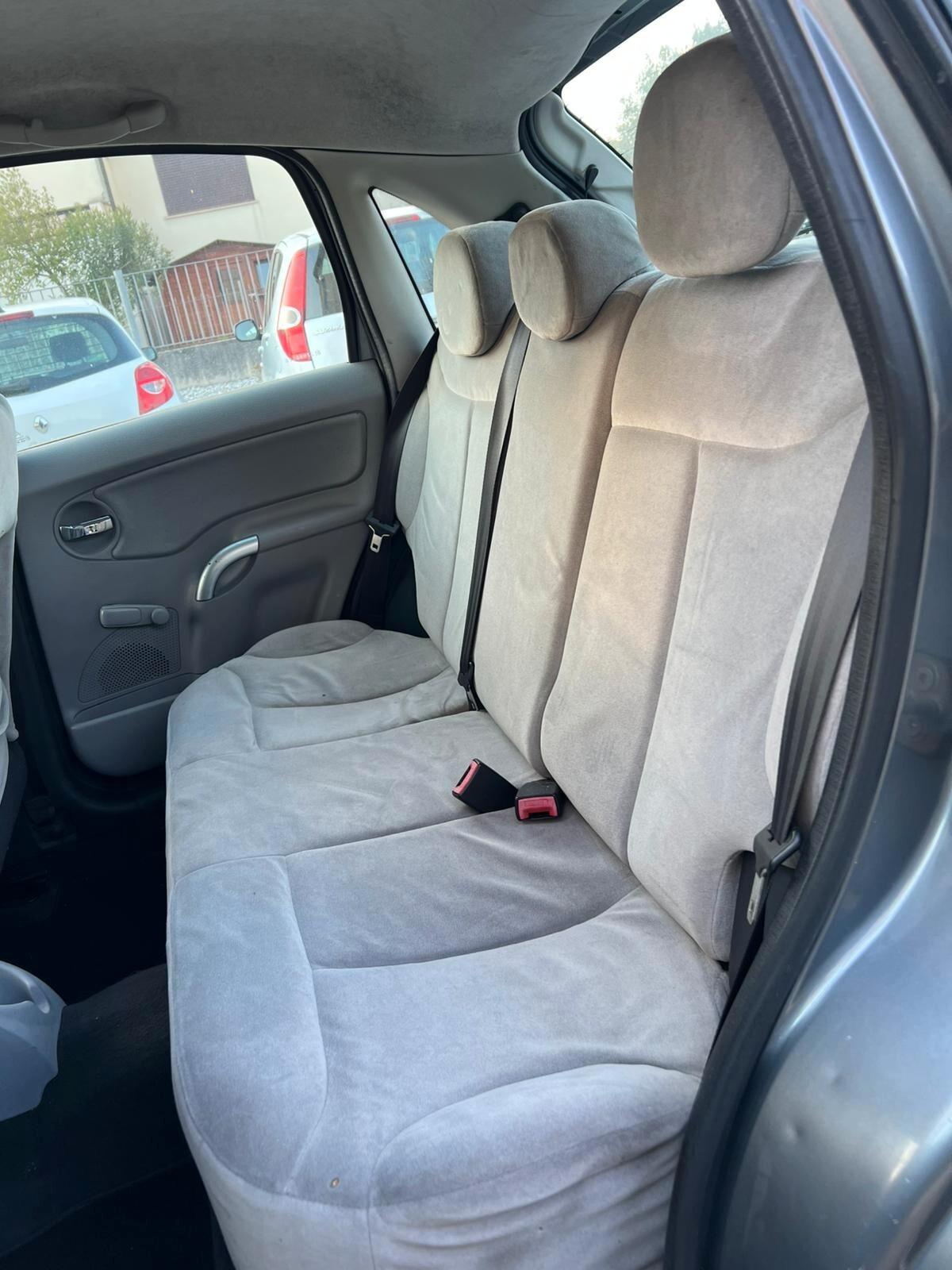 Citroen C3 1.4 Exclusive