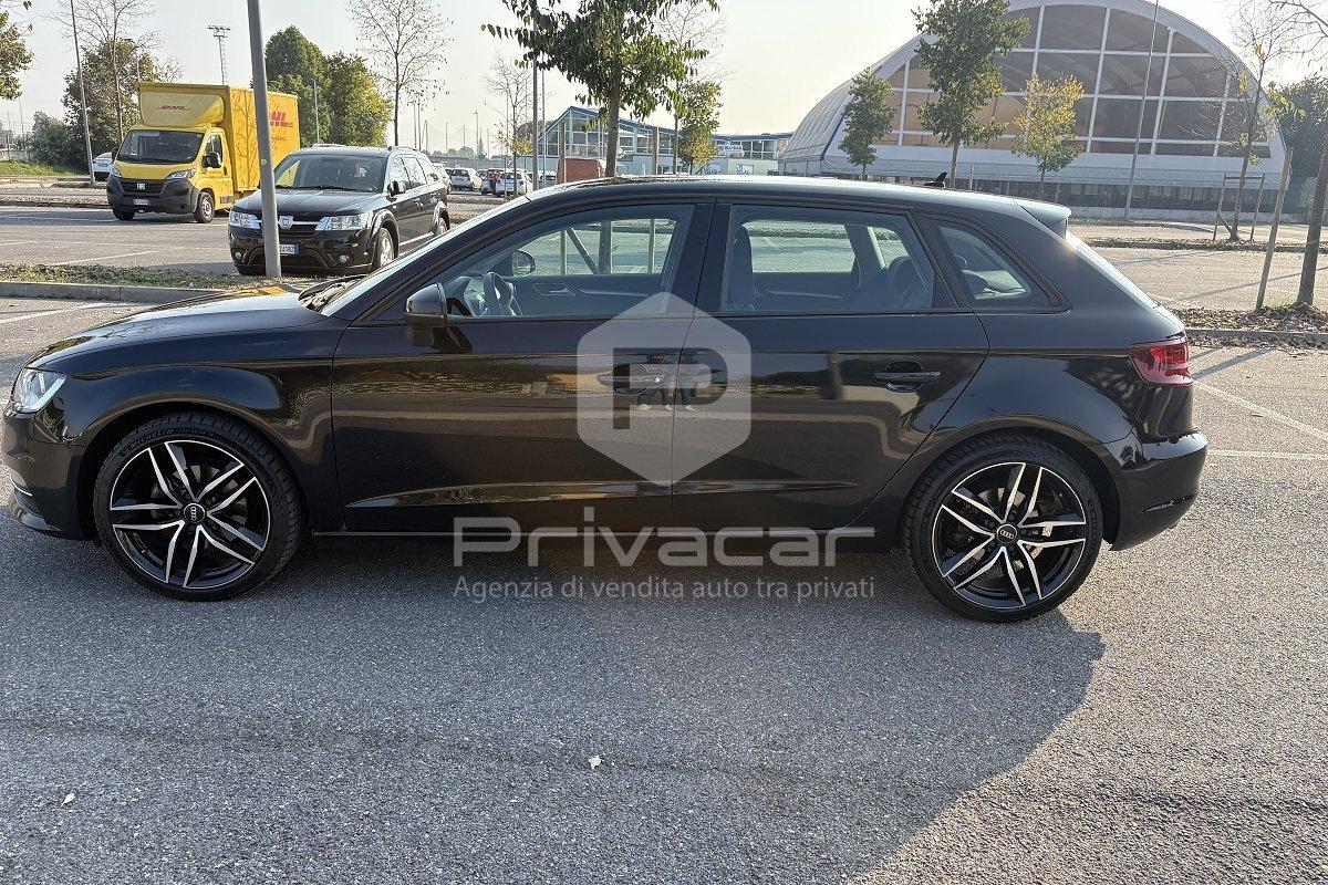 AUDI A3 SPB 2.0 TDI Attraction