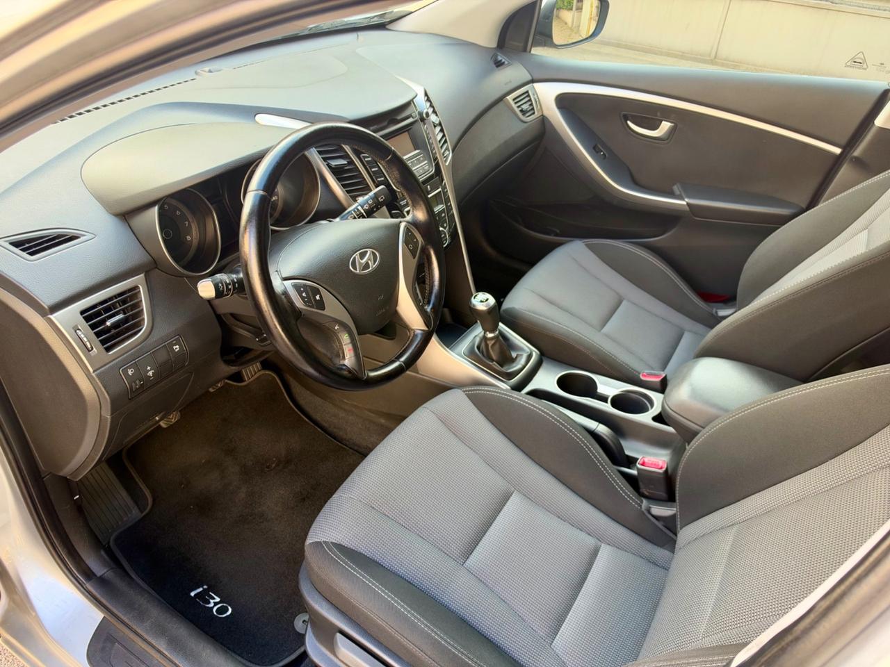 Hyundai i30 1.6 GDI 5p. Style A/T PERFETTA
