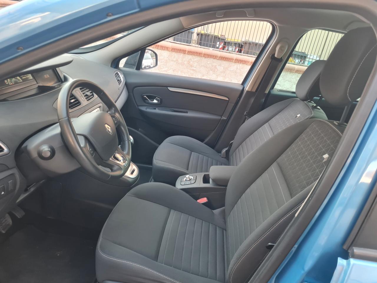 Renault Scénic - 1.5 SENSORI DI PARCHEGGIO NAVI CLIMA