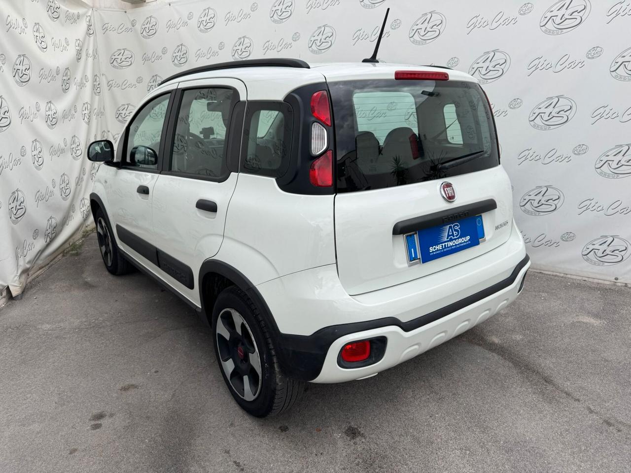 Fiat Panda 1.0 70cv FireFly S&S Hybrid City Cross