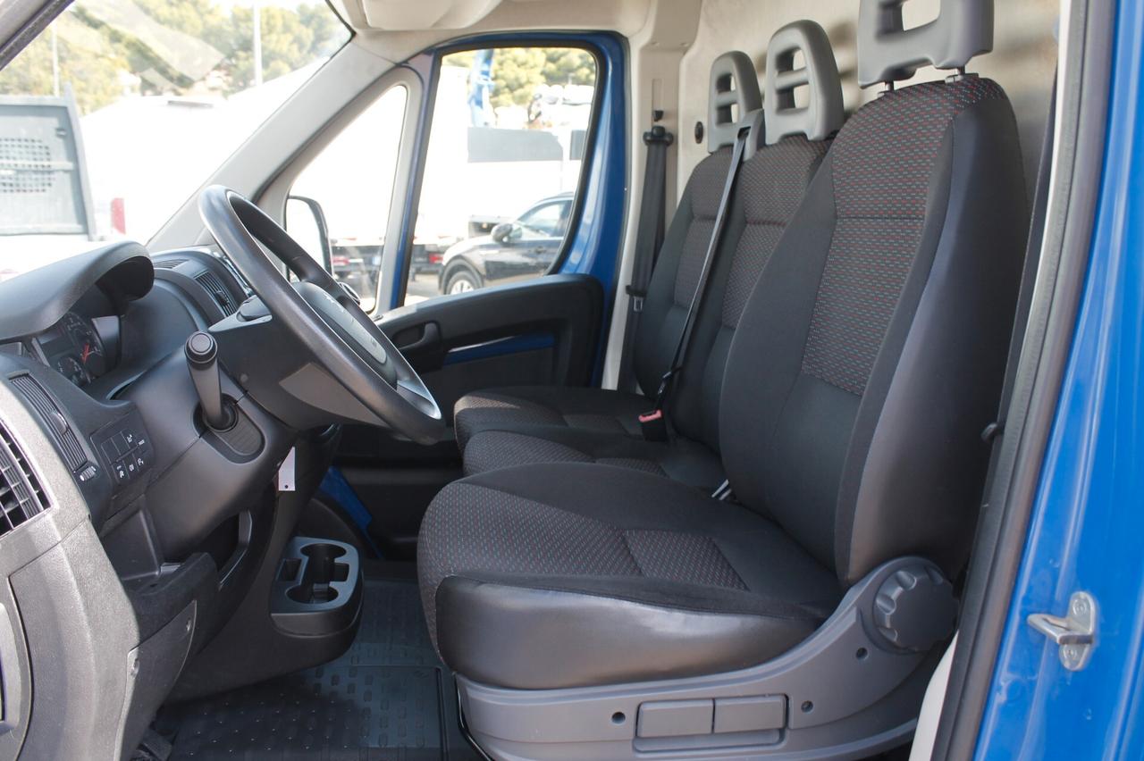 Peugeot Boxer 330 2.2 BlueHDi 140 S&S PC-TN Furgone