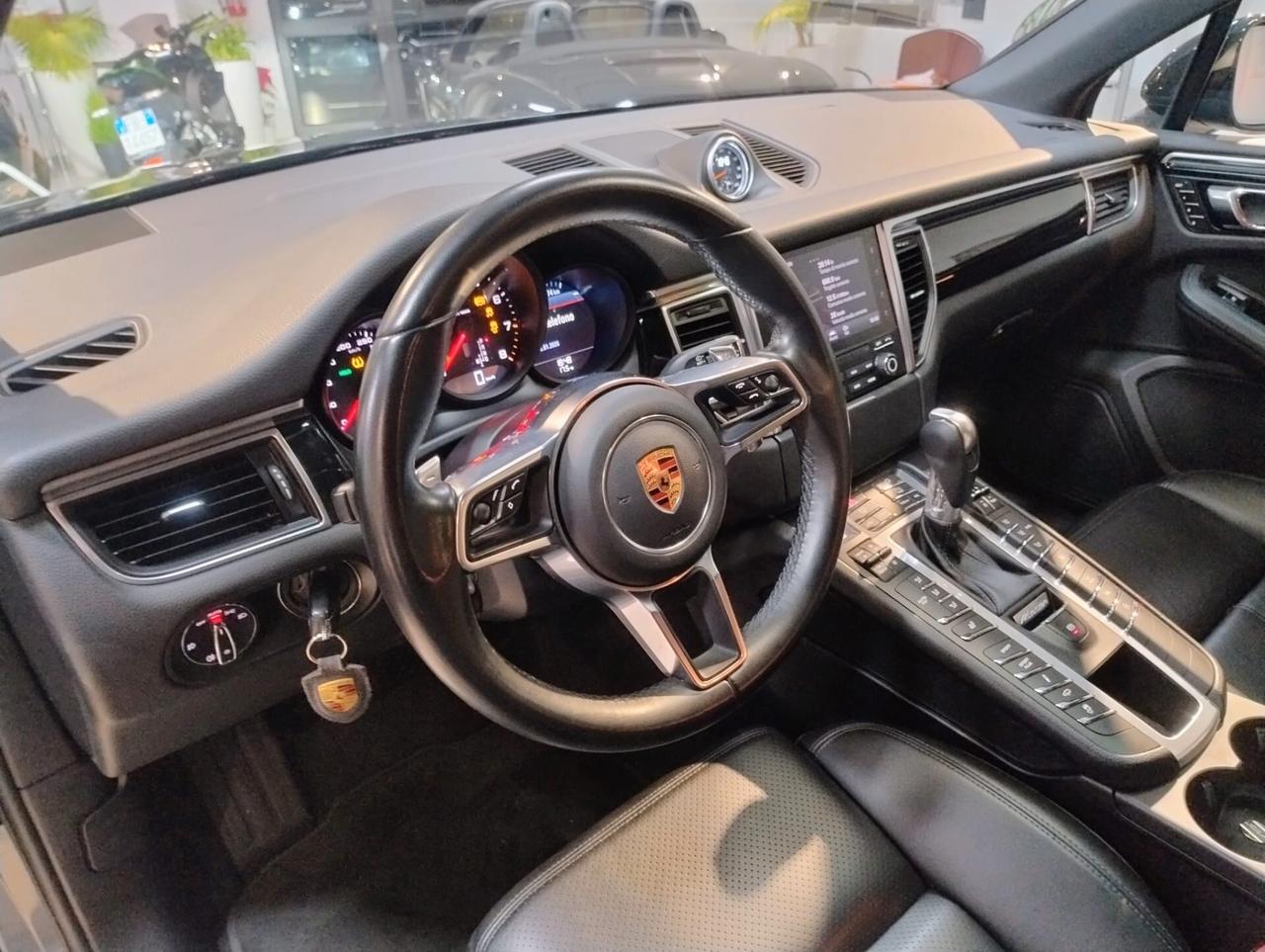Porsche Macan 2.0