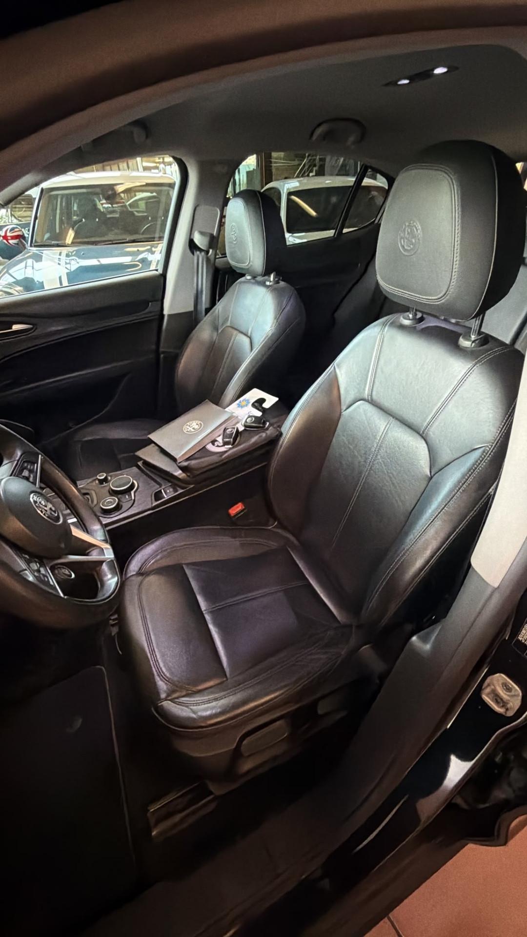 Alfa Romeo Stelvio 2.2 Turbodiesel 190 CV AT8 Q4 Sport-Tech