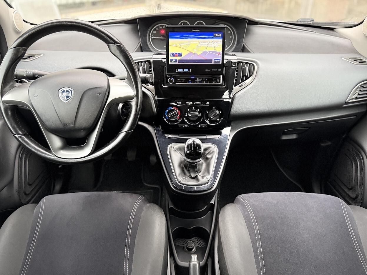 Lancia Ypsilon 1.2 Benzina 69CV E5 Neo. - 2012