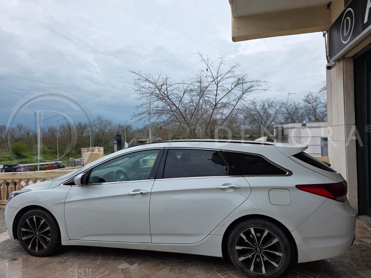 Hyundai i40 Wagon 1.7 CRDi 141 CV 7DCT Business#LED#NAVI#CAM